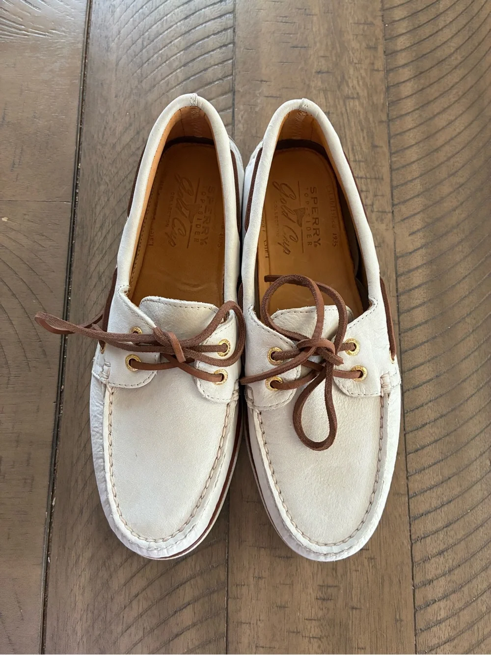 Sperry Men’s White Leather Boat Shoes with Brown Laces